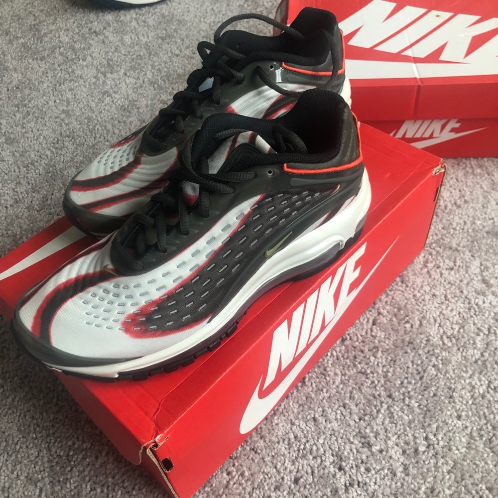 Nike shoes